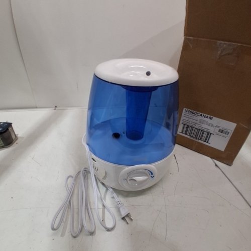 VICKS FILTER-FREE ULTRASONIC COOL MIST HUMIDIFIER WITH VARIABLE OUTPUT CONTROL AND AUTO SHUT-OFF - 4.5L - WHITE/BLUE (MODEL: V4600CANAM) image 3