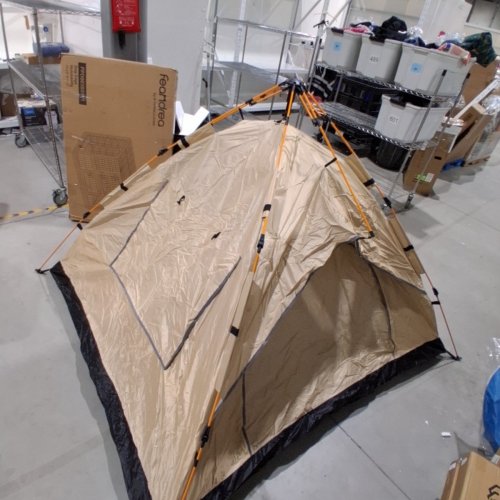 TOYTEXX POP UP TENT - BLACK AND TAN image 3