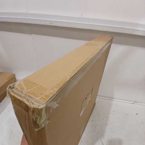 OUTDOOR WEATHER POD WITH CARRY BAG AND GROUND SPIKES - 5FT X 30" X 44" - CLEAR/BLACK image 3