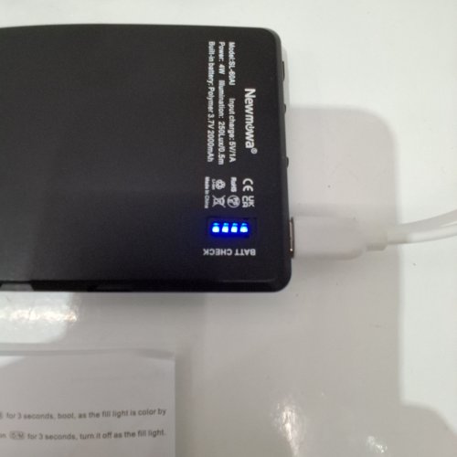 NEWMOWA 60 LED 4W 3.7V 2000MAH MOBILE PHONE LED LIGHT WITH 3 MODES AND 3200K-5200K LIGHT RANGE (MODEL: SL-60AI) image 2