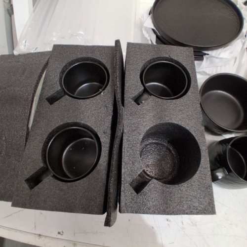 15PC DINNERWARE SET WITH MATTE CERAMIC PORCELAIN PLATES, BOWLS, & MUGS, SERVICE FOR 4 - BLACK image 5