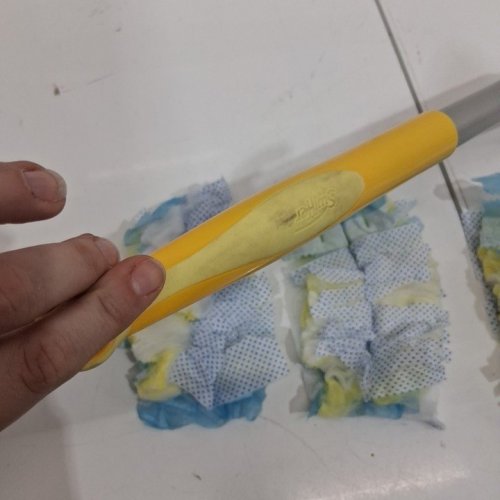 SWIFFER DUSTER 2-SIDED KIT WITH SUPER EXTENDABLE HANDLE - 6FT - YELLOW image 4