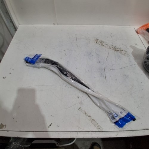 GM DRIVER SIDE WINDSHIELD WIPER ARM - FITS VARIOUS VEHICLES - 24.1" - BLACK (ITEM: 95971328) image 4