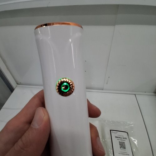 VIXINO PORTABLE VACUUM SEALER WITH REUSABLE VACUUM SEAL BAGS - 1200MAH - WHITE (MODEL: ZB-S20) image 2