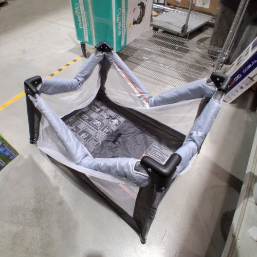 DREAM ON ME NEST PORTABLE PLAY YARD WITH CARRY BAG AND SHOULDER STRAP - 40" X 28" X 27" - GREY (MODEL: 436-GY) image 5