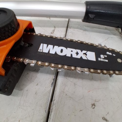 WORX 20V POWER SHARE EXTENDABLE POLE SAW WITH AUTO TENSION - 13FT MAX LENGTH, 8" BLADE - BLACK/ORANGE (MODEL: WG349.9) image 3