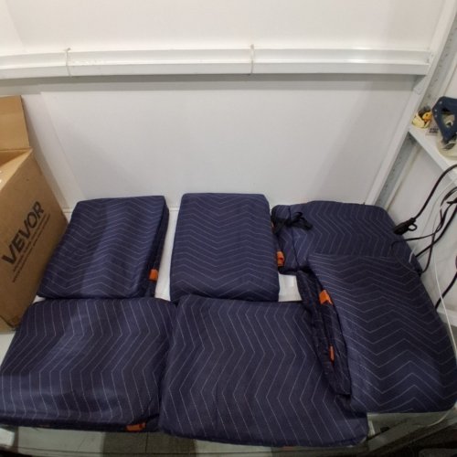 6PK VEVOR MOVING BLANKETS - 80" X 72" - NON-WOVEN & RECYCLED COTTON PACKING BLANKET - BLUE/ORANGE (MODEL: DCBYT80X72IN5J3EWV0) image 3