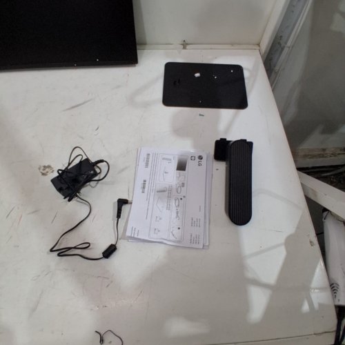 LG MONITOR U4 - 120HZ - 22" - BLACK (MODEL: 22U403A) image 5