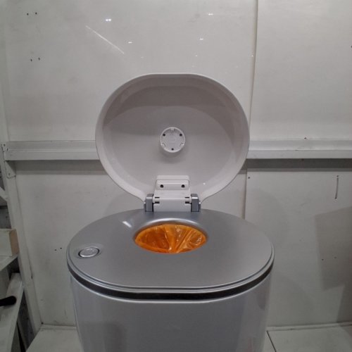 MUNCHKIN STEP DIAPER PAIL POWERED BY ARM & HAMMER - WHITE - (MODEL: 15901) image 4