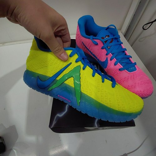 MEN'S NIKE JA 3 X KOOL AID BASKETBALL SHOES - 12 - LEMON VENOM / LIGHT GREEN SPARK / PINK BEAM / LIGHT PHOTO BLUE (STYLE: IW1159-700) image 5