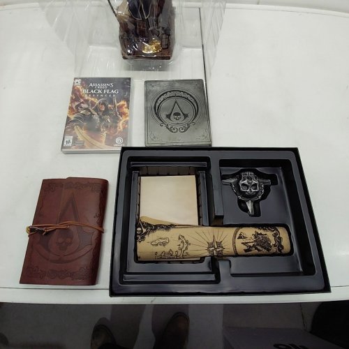 PC ASSASSIN'S CREED BLACK FLAG RESYNCED COLLECTOR'S EDITION image 4