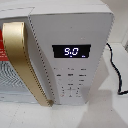 FRIGIDAIRE COUNTERTOP MICROWAVE OVEN - 1.1 CU. FT - 900W - WHITE (MODEL: EMW1154) image 3