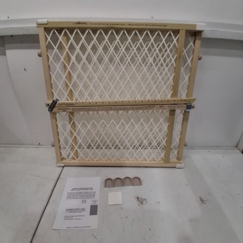 TODDLEROO BY NORTH STATES DIAMOND MESH GATE - 26.5" - 42" X 23" - WOOD (MODEL: 4600) image 2