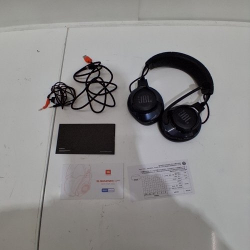 JBL QUANTUM 610 WIRELESS OVER-EAR GAMING HEADSET WITH DETACHABLE MIC - BLACK (MODEL: 610) image 3