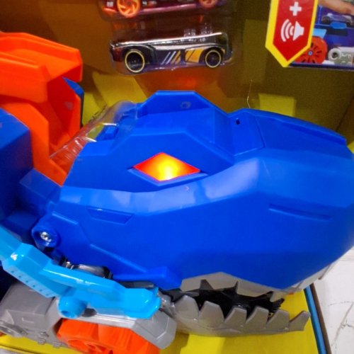 HOTWHEELS ULTIMATE T-REX TRANSPORTER (MODEL: HNG50-9565) image 2