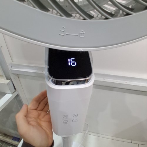 AIRMATE 2-IN-1 TABLE & STAND AIR CIRCULATION FAN WITH REMOTE - 32 ADJUSTABLE WIND SPEEDS - WHITE (MODEL: FA20-RD239) image 2