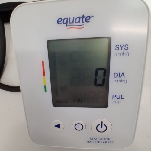 EQUATE 4000 SERIES BLOOD PRESSURE MONITOR - WHITE image 2