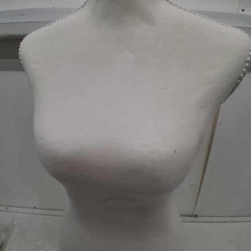 FEMALE MANNEQUIN TORSO DRESS FORM STAND WITH WOODEN TRIPOD BASE - 5FT-5.6FT HEIGHT ADJUSTABLE - WHITE (MODEL: XU-F340-WHITE) image 4