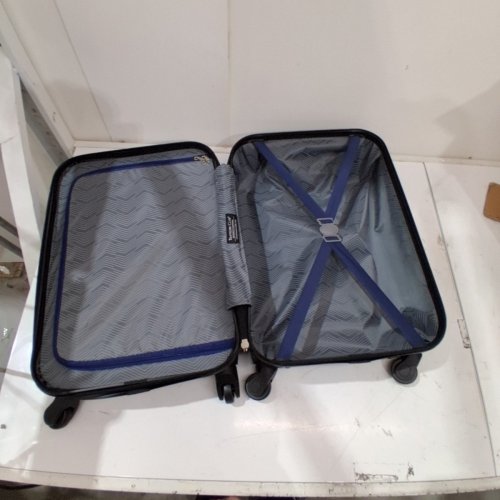 TRAVELERS CLUB COSMO HARDSIDE SPINNER - 22" - BLUE image 3