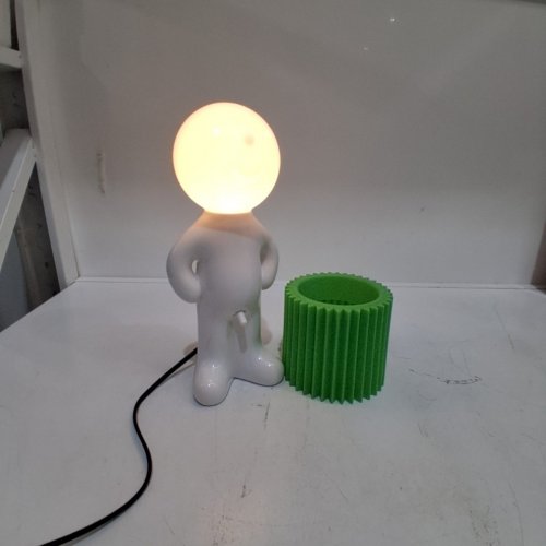 SHY BOY SHOW CORDED TABLE LAMP WITH TOUCH CONTROL - WHITE/GREEN image 3