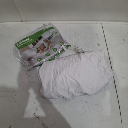 GOGREEN BAMBOO WATERPROOF MATTRESS PROTECTOR - QUEEN - WHITE image 2