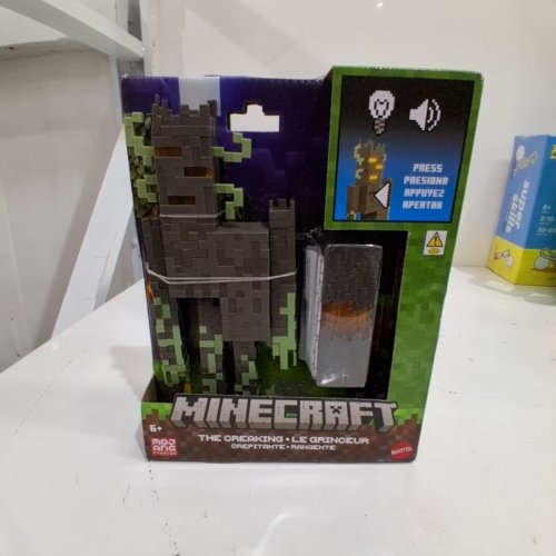 MATTEL MINECRAFT THE CREAKING FIGURE - GREEN AND GRAY image 2