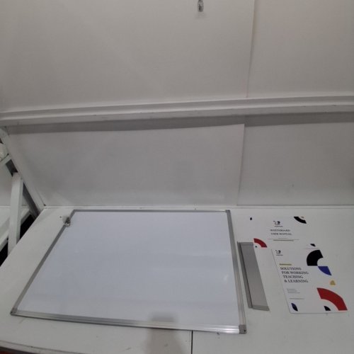 MAXTEK 36" X 24" MAGNETIC DRY EREASE WHITEBOARD WITH ALUMINUM FRAME image 2