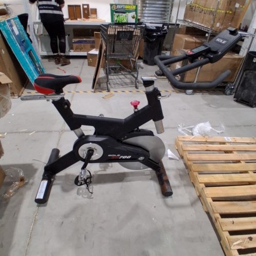 SOLE SB700 INDOOR FITNESS SPIN BIKE ELLIPTICAL - 300LBS MAX - BLACK - (MODEL: 16208977000-1) image 3