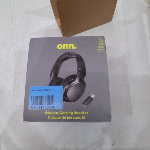 ONN. RECHARGEABLE WIRELESS GAMING HEADSET WITH 2.4 GHZ USB CONNECTOR - BLACK (MODEL: 100025012) image 4