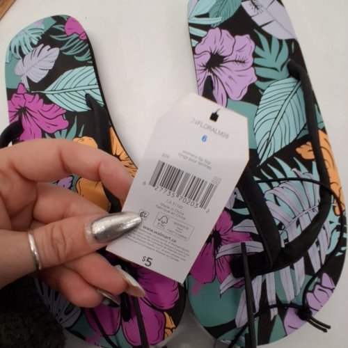 WOMENS TIME AND TRU FLORAL FLIP FLOPS - 6 - MULTICOLOUR image 2