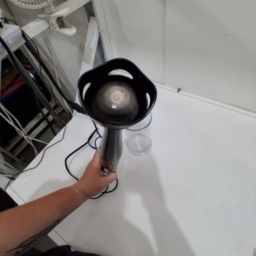 TOASTMASTER IMMERSION BLENDER WITH 2 SPEEDS AND 700ML BLENDING CUP - BLACK (MODEL: TM-202IBCN) image 2