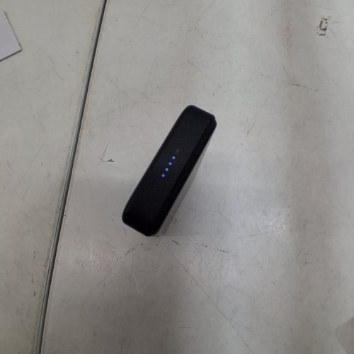 ESR WIRELESS MAGSAFE QI2 COMPACT POWER BANK PORTABLE CHARGER - 15W - 10,000 MAH - BLACK (MODEL: 2G5230202) image 2