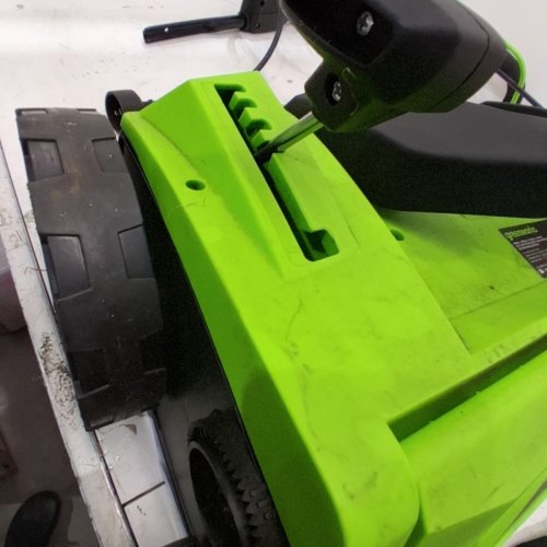 GREENWORKS CORDED DETHATCHER - 120V - 13AMP - 14" - GREEN/BLACK (MODEL: DHA103) image 7