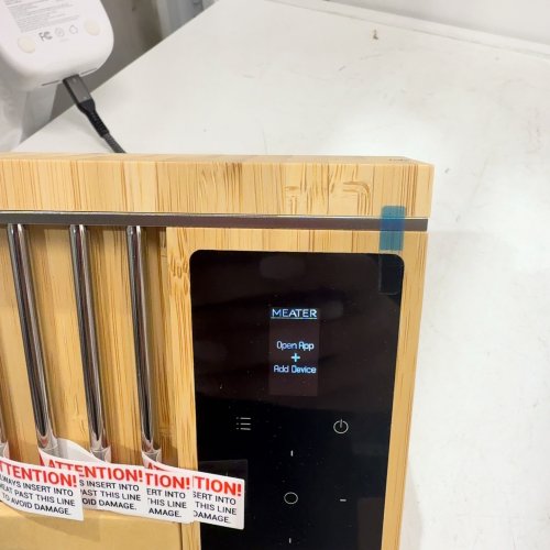 MEATER PRO XL WIRELESS SMART MEAT THERMOMETER WITH 4 MULTI-SENSOR PROBES - BLUETOOTH & WIFI - 550 °C HEAT RESISTANCE - STAINLESS STEEL/BAMBOO (MODEL: MT-MX201) image 2