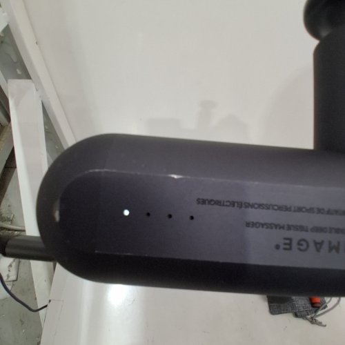SHARPER IMAGE COMPACT SPORT POWER PERCUSSION MASSAGER WITH EXCHANGABLE HEADS - 2HR RUN TIME - SILVER (MODEL: 1583883) image 2