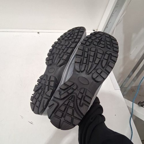 MEN'S SLIP-ON HIKING SNEAKERS - 10 - GRAY AND BLACK image 5