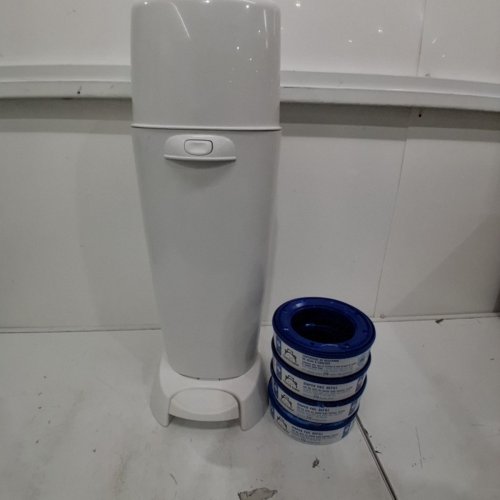 PLAYTEX BABY DIAPER GENIE COMPLETE DIAPER PAIL SYSTEM WITH MAMA BEAR REFILL BAGS - WHITE image 2