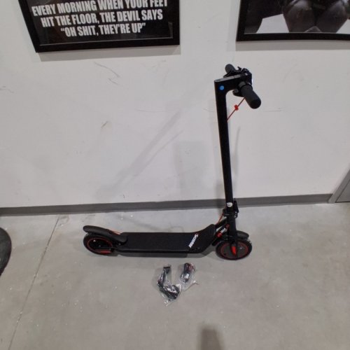 ISCOOTER ELECTRIC FOLDABLE LIGHTWEIGHT COMMUTER SCOOTER - 20-25 KM RANGE - 350W - BLACK / RED (MODEL:I8M) image 4