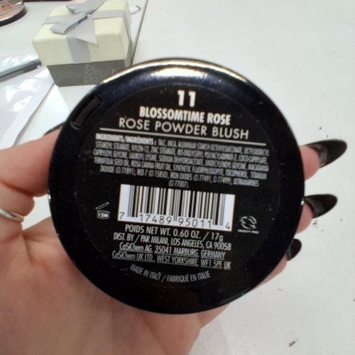 MILANI POWDER BLUSH - 0.60 OZ / 17G - ROSE (STYLE: 11 BLOSSOMTIME ROSE) image 2