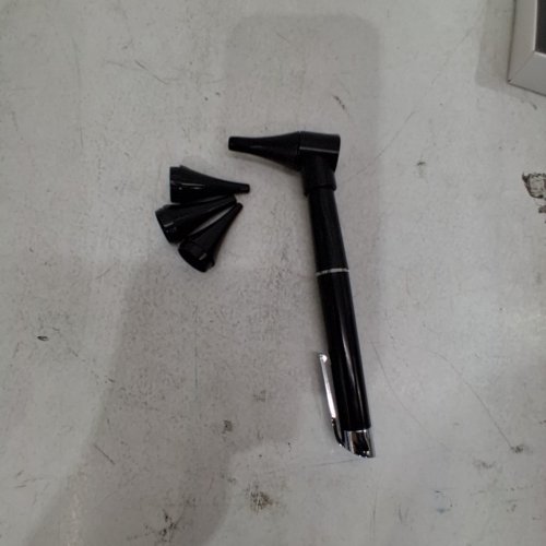 PRIMACARE MINI DIAGNOSTIC LED BULB OTOSCOPE WITH ADDITIONAL SPECULAS - (MODEL: DL-4112) image 3