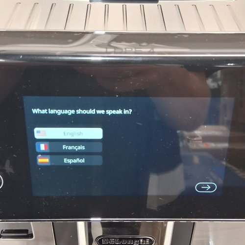 DE'LONGHI PRIMADONNA AROMATIC FULLY AUTOMATIC ESPRESSO MACHINE - 38 ONE-TOUCH RECIPES, HOT & COLD MILK FROTHER, BUILT-IN GRINDER, TOUCHSCREEN DISPLAY - TITANIUM (MODEL: ECAM63075TM) image 7