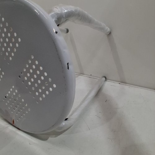 HOMETRENDS METAL STOOL - 17.7" - WHITE (MODEL: FF-MG3045W) image 5
