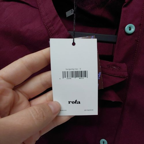 WOMEN'S ROTA DARLING SHORT SLEEVE HIGH NECKLINE TOP - SMALL - BURGUNDY image 3