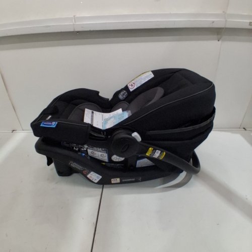 GRACO SNUGRIDE 35 LITE LX INFANT CAR SEAT - 4-35LBS CAPACITY - GOTHAM FASHION BLACK/GREY (MODEL: 2143034) image 5