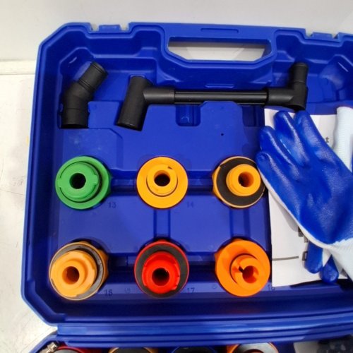 23PC OMT MOTOR TECH OIL FUNNEL SET - 2.1L - BLUE image 4