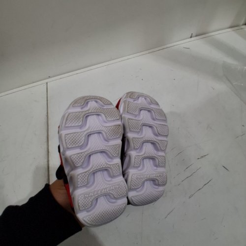 KIDS SKECHERS CARS CHARACTER SANDALS - SIZE 5 - RED image 3