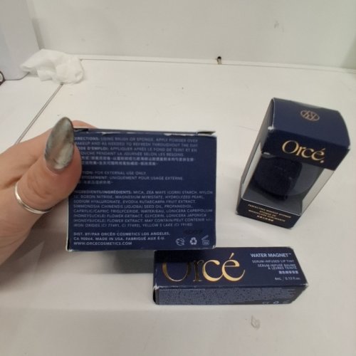3PC ORCÉ COME CLOSER SETTING POWDER, MAKEUP SPONGE & LIP TINT SET - LIP SHADE ONCE BITTEN TWICE SHY 8G / 4 ML image 2