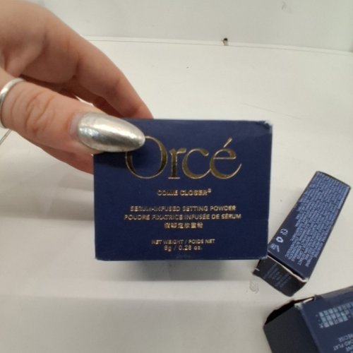 3PC ORCÉ COME CLOSER SETTING POWDER, MAKEUP SPONGE & LIP TINT SET - LIP SHADE ONCE BITTEN TWICE SHY 8G / 4 ML image 5