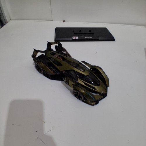 MAISTO SPECIAL EDITION LAMBORGHINI V12 VISION GRAN TURISMO DIECAST CAR MODEL - 1:18 SCALE - OLIVE GREEN/BLACK image 4