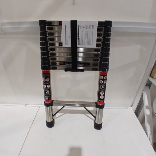ALUMINUM TELESCOPIC LADDER - 10.5ft - SILVER image 2